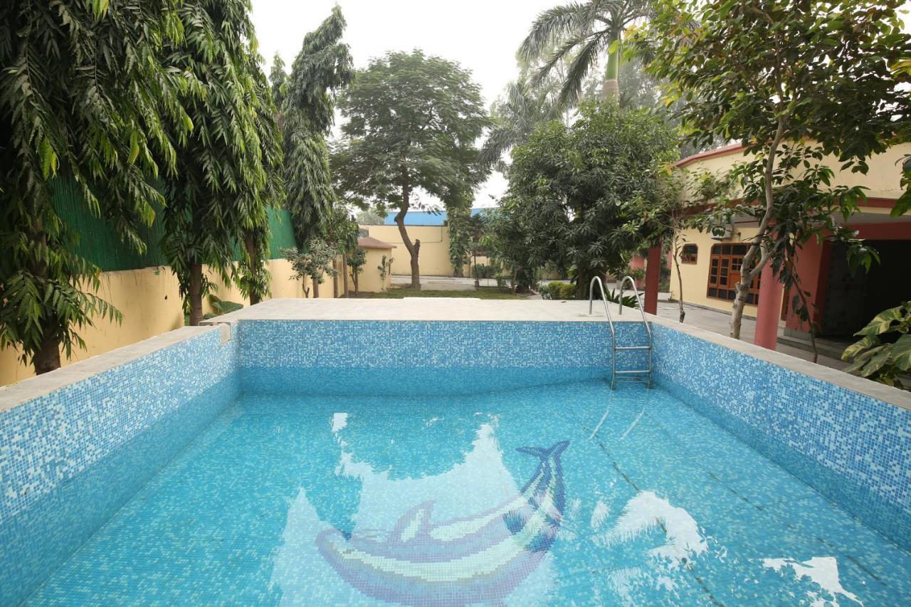 The Karnal Resort Екстериор снимка